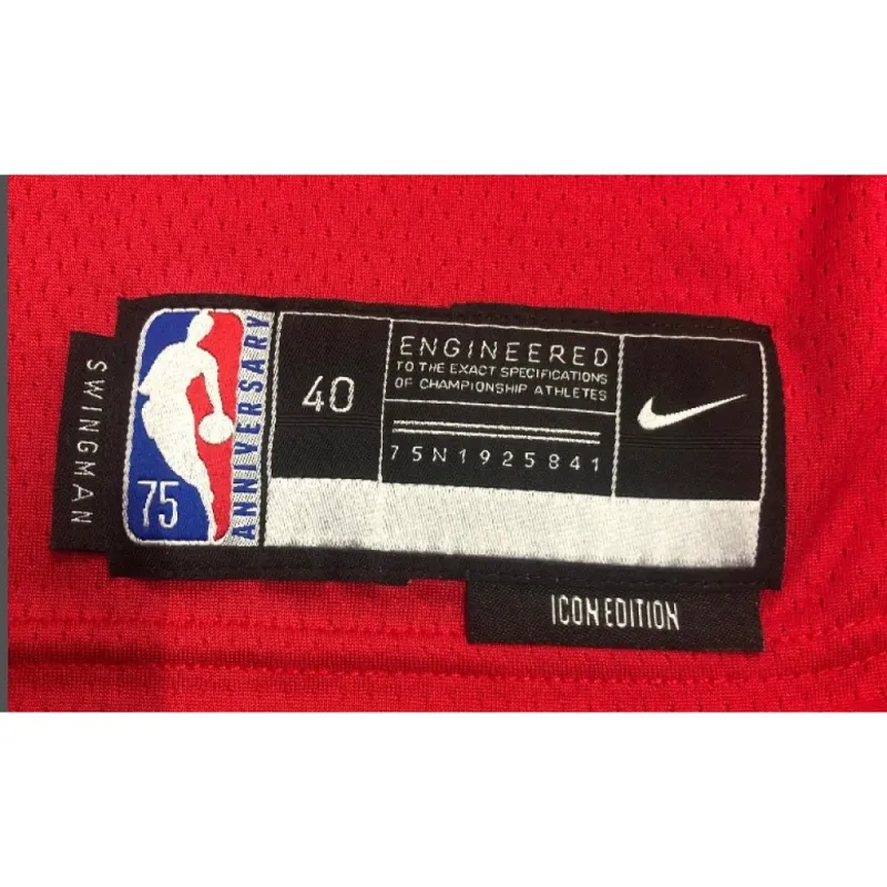 Men's Chicago Bulls Lauri Markkanen #24 Red 2021 Swingman Jersey - Icon Edition