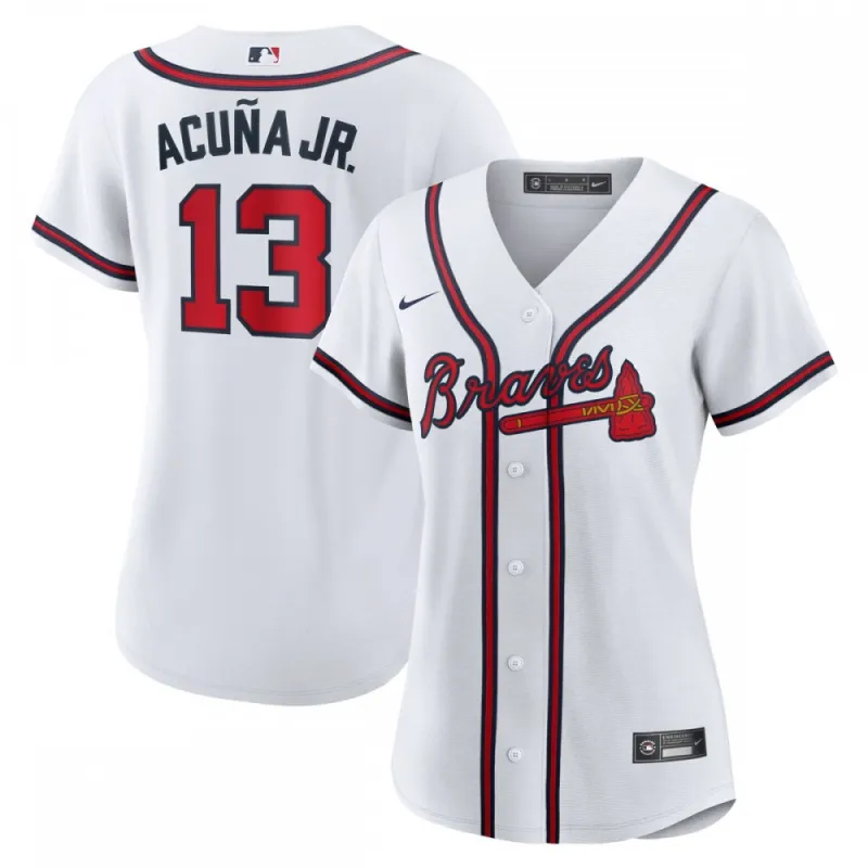 Maglia da gioco replica da donna degli Atlanta Braves di Ronald Acuña Jr., prodotta da Nike – Bianca