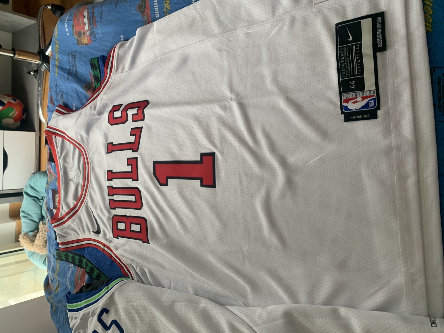 Chicago Bulls Nike Youth Swingman Custom Jersey White - Association Edition photo review