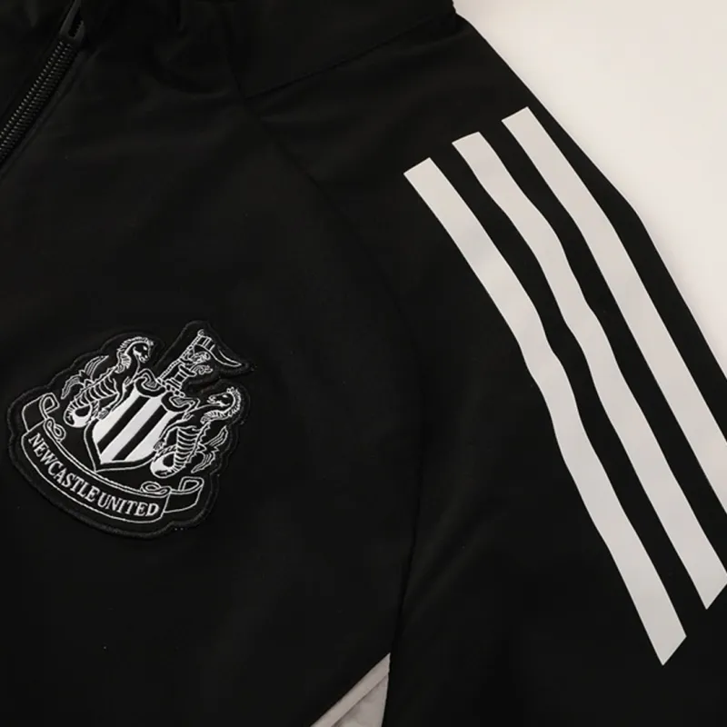 Newcastle United Windbreaker Jacket 2025/26 Black