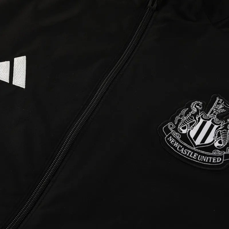 Newcastle United Windbreaker Jacket 2025/26 Black