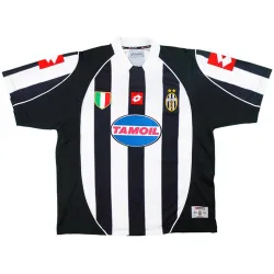 Retro Juventus UCL Home Jersey 2002/03 - product photo Retro Juventus UCL Home Jersey 2002/03 product image