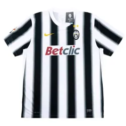 Retro Juventus Home Trikot 2011/12 - Produktfoto Retro Juventus Home Jersey 2011/12 Produktbild