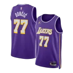 Dončić #77 Los Angeles Lakers Men's Swingman Jersey - Statement Edition Dončić #77 Los Angeles Lakers Men’s Swingman Jersey – Statement Edition