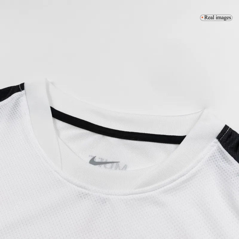 Retro Soccer Jersey Manchester United Away 2010/11