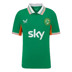 Ireland Home Soccer Jersey 2025 Women's Team front view, displaying green design and national crest.