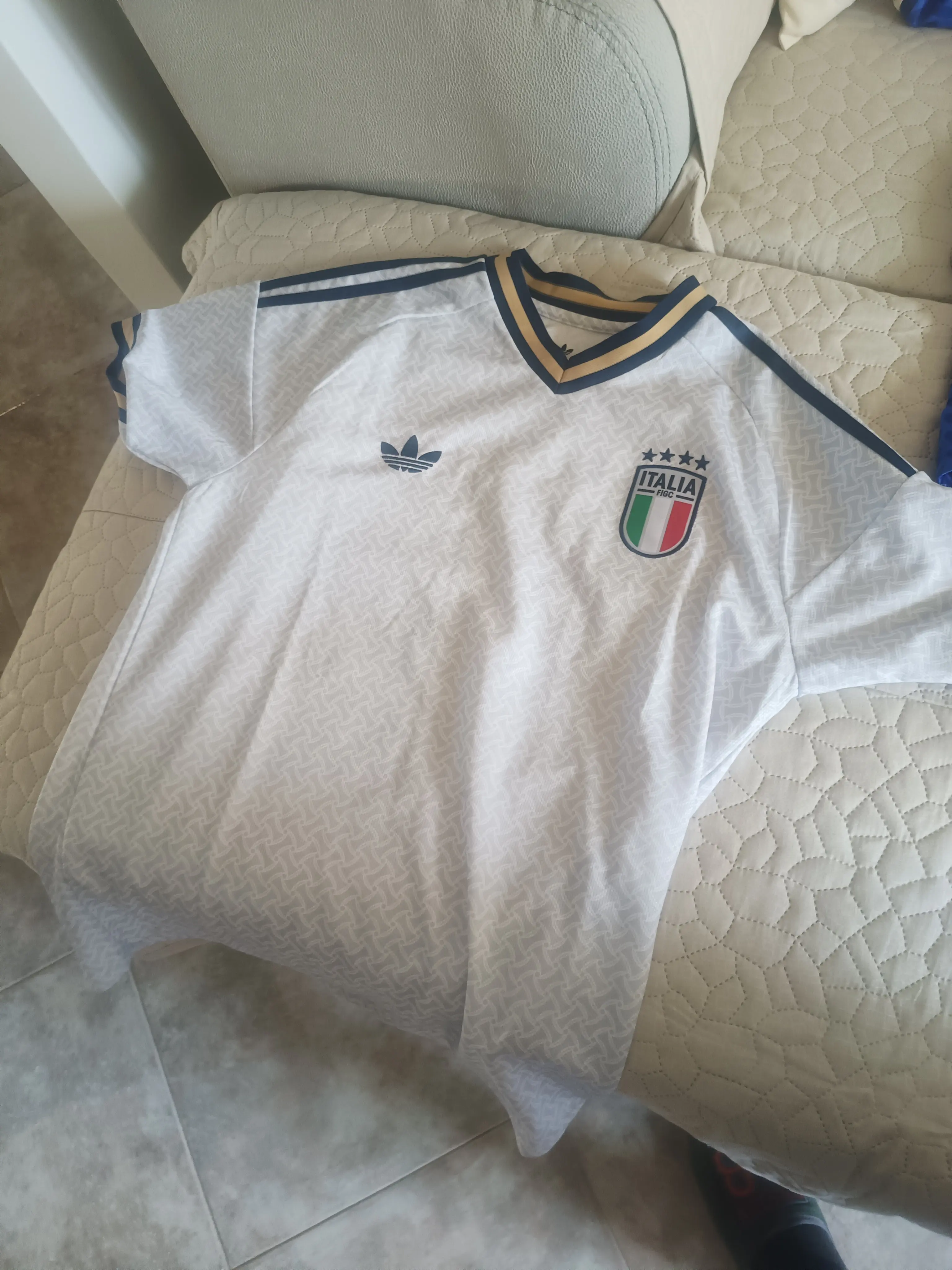 2026 Italië Weg Jersey Wit fotobeschouwing