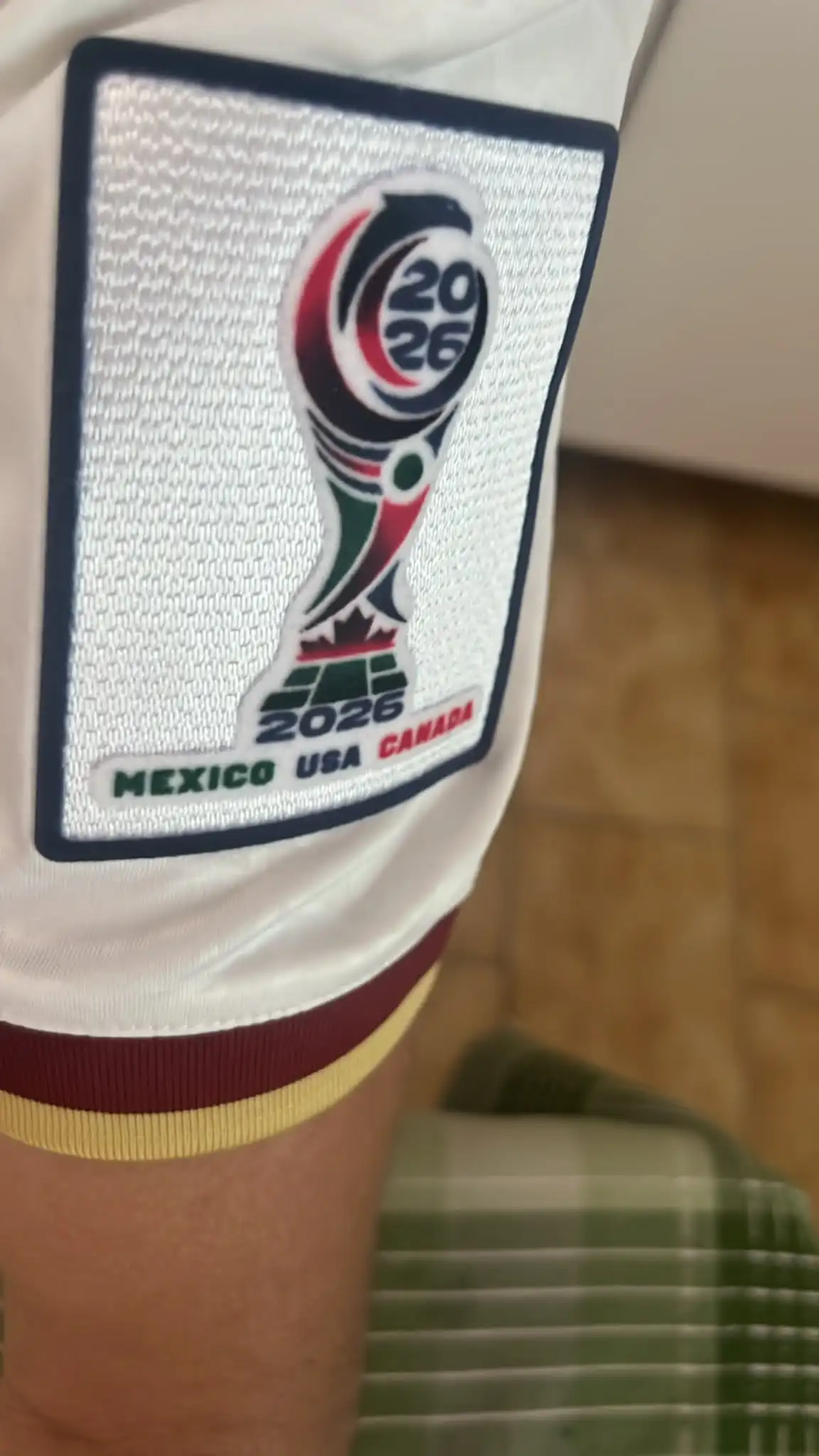 Fotoreportage zum Auswärtstrikot der spanischen Nationalmannschaft für die Weltmeisterschaft 2026