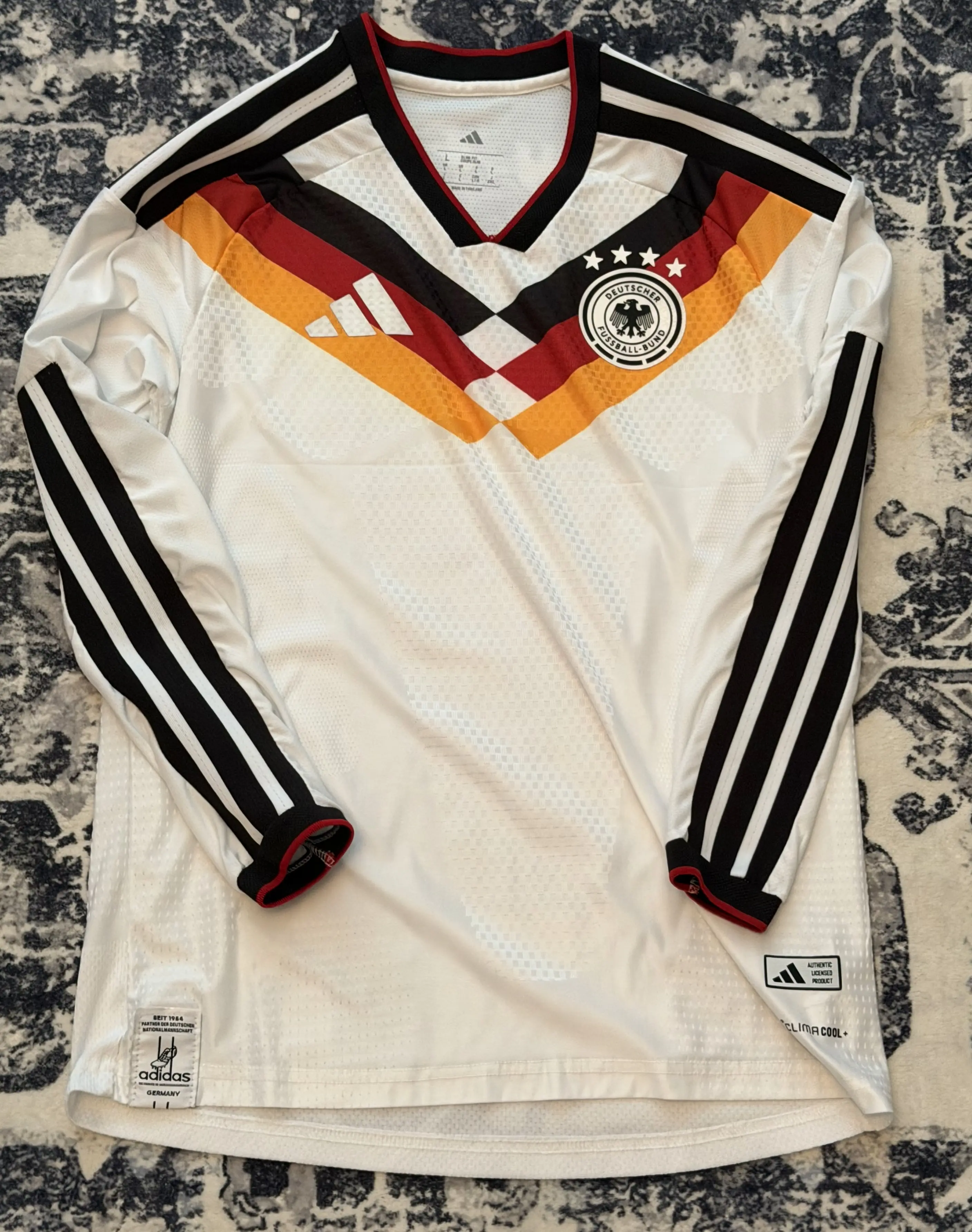 2026 World Cup Football Germany Jersey Home Long Sleeve Player Version photo review
