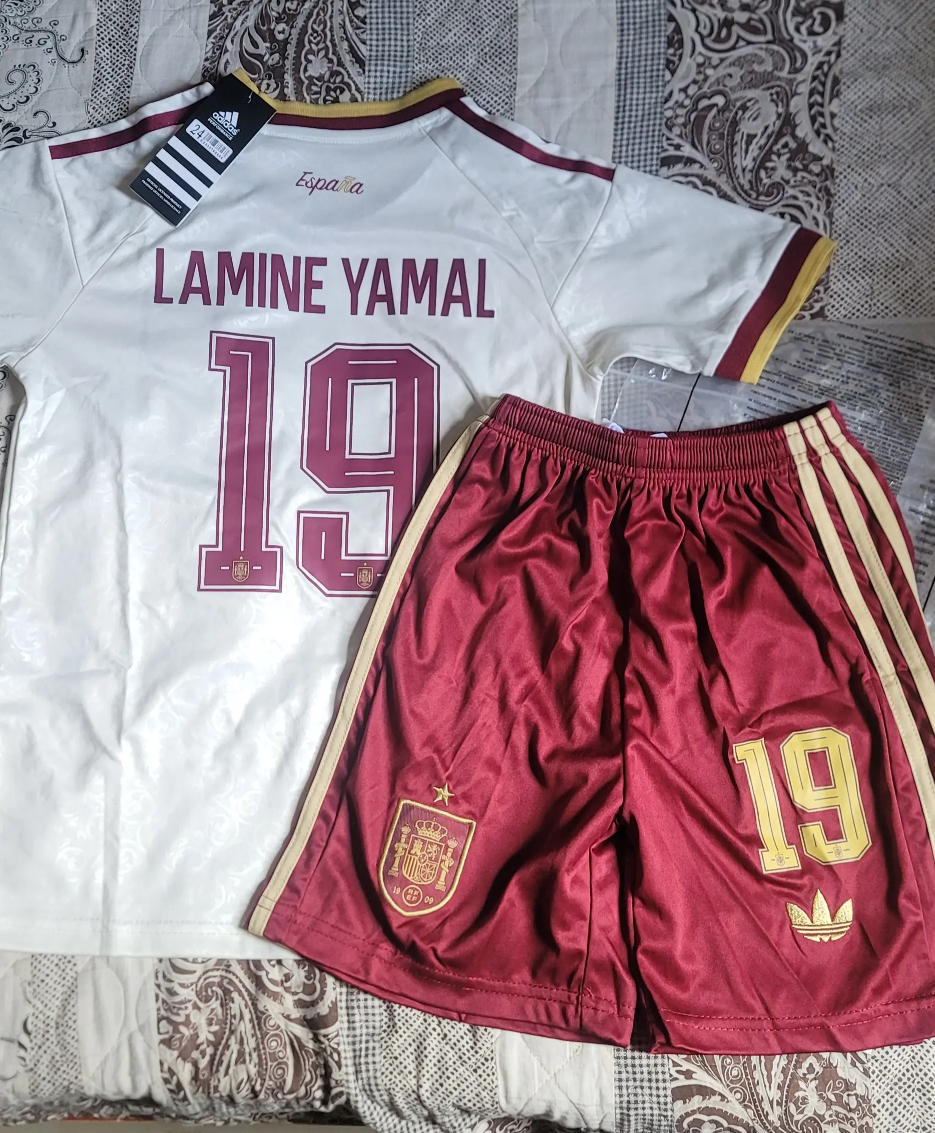 Spain Youth Jersey 2026 World Cup Away photo review