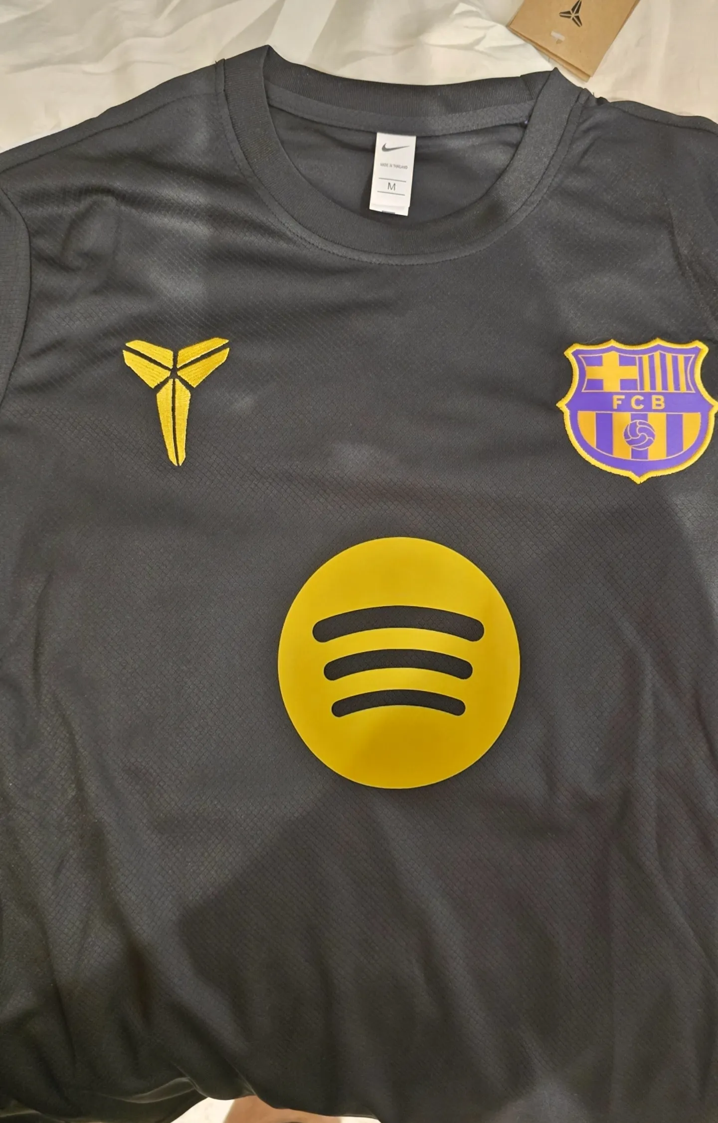 Fare clic per visualizzare lo schermo intero 2026/27 Barcelona Black And Purple Training Suit photo review