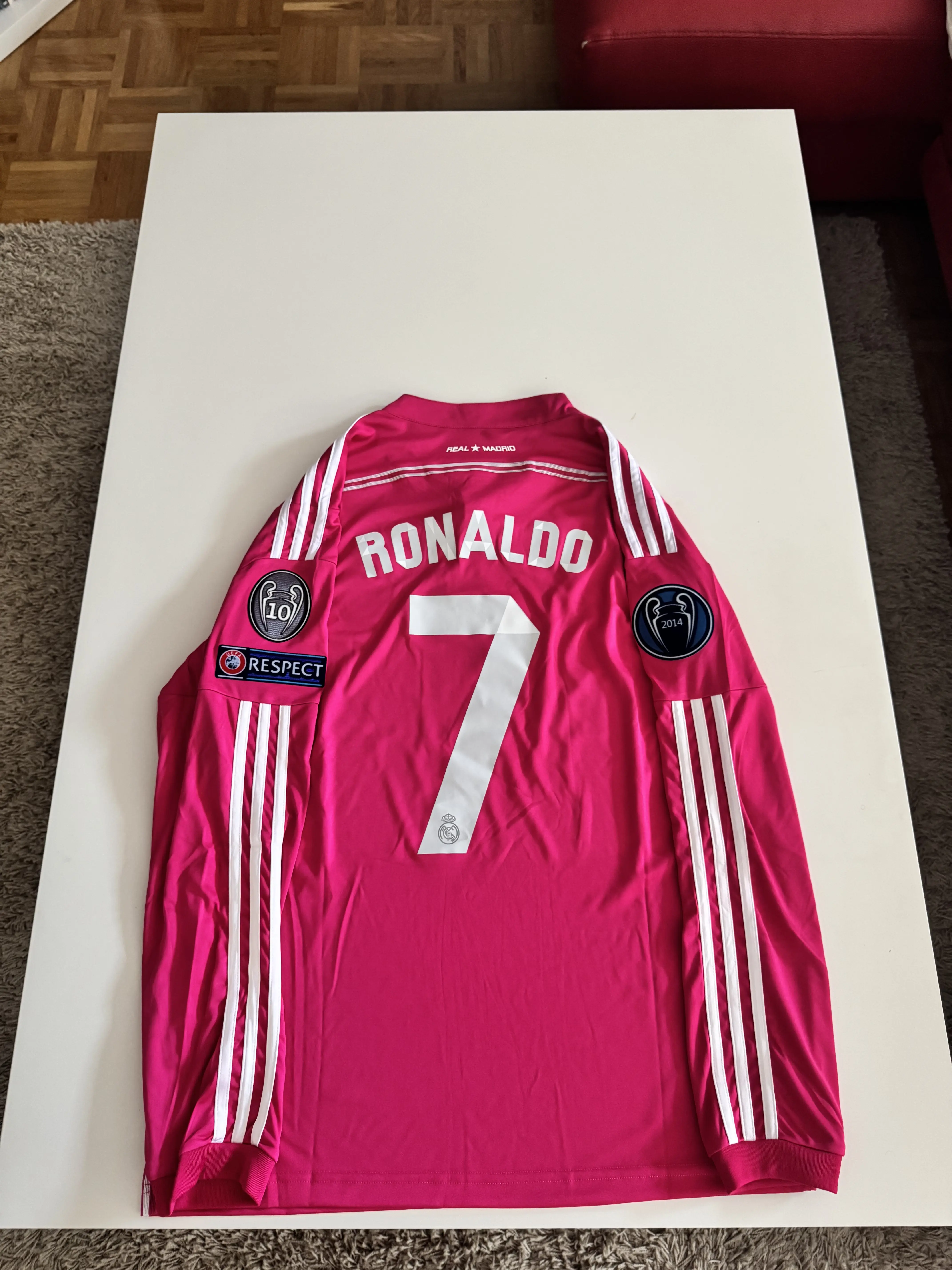 14/15 Real Madrid Away Long Sleeve Retro soccer Jersey photo review