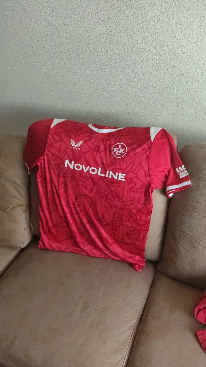 2026/27 Kaiserslautern Home Jersey photo review