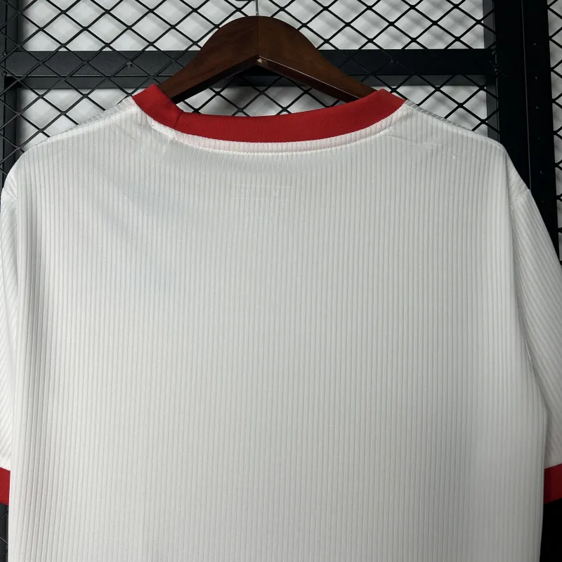 25/26 Benfica Edición Especial camiseta de fútbol blanca