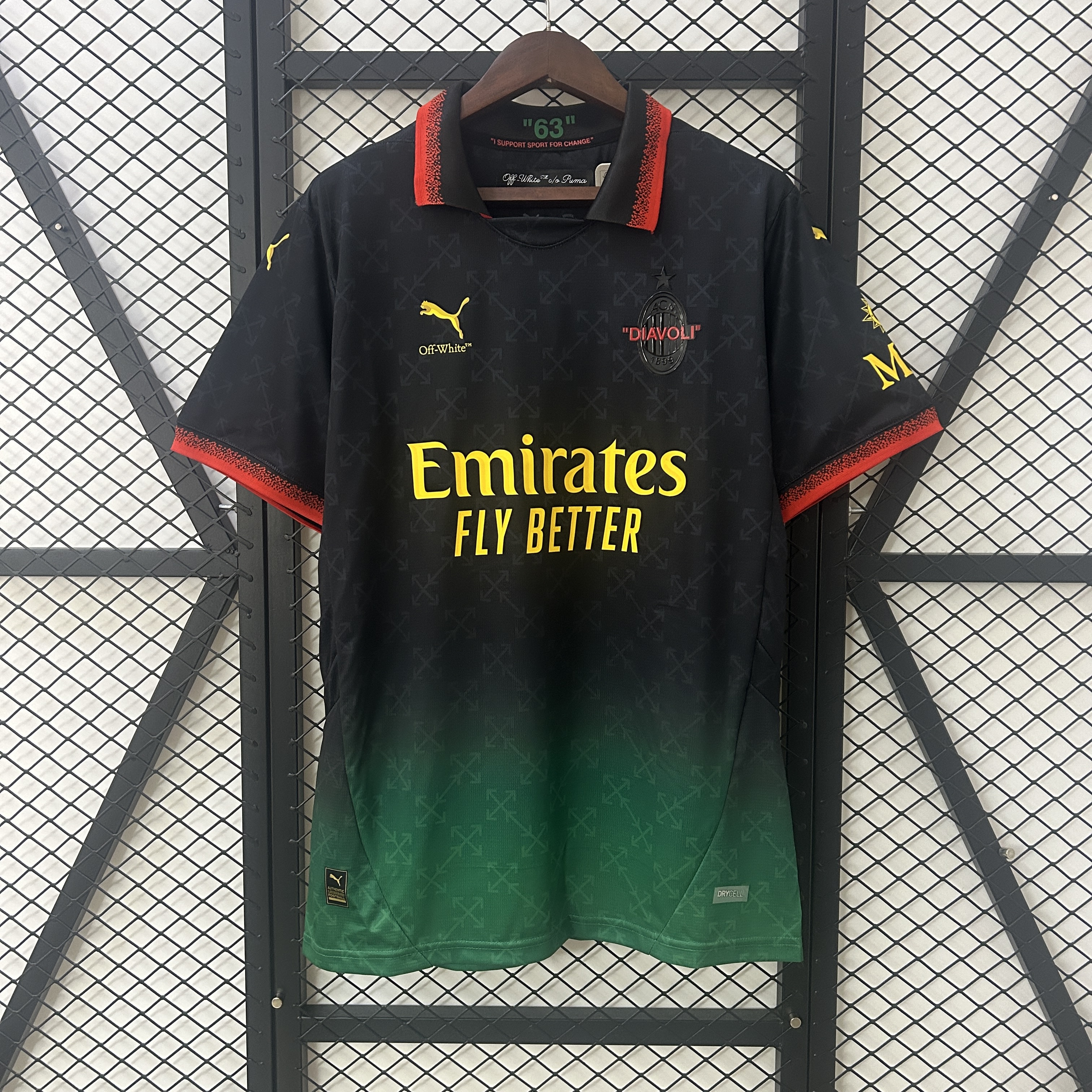 Camiseta de edición especial AC Milan 25-26 (marca compartida) Camiseta de edición especial AC Milan 25-26 (marca compartida)