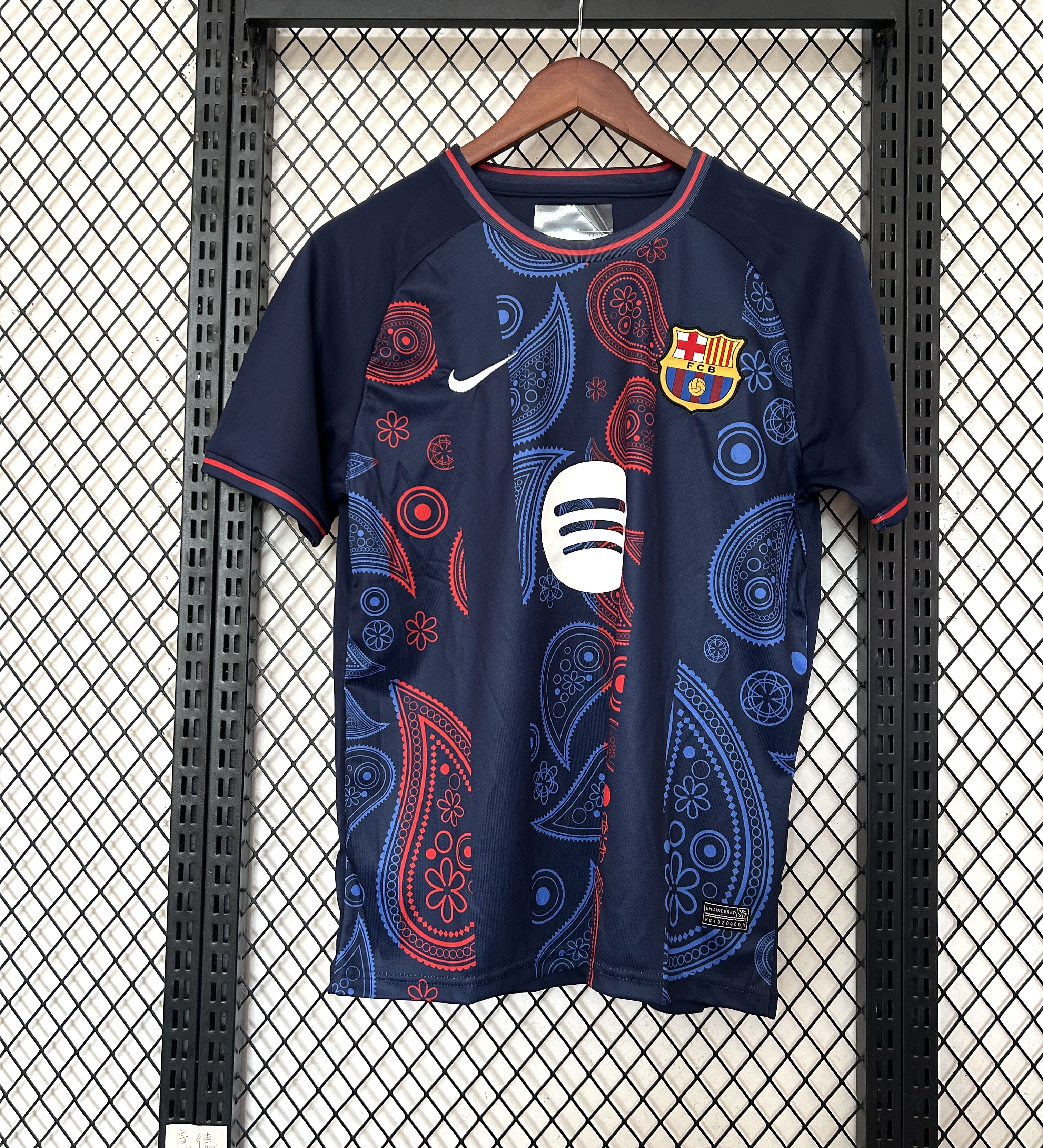 25-26 Maillot de football bleu de l'édition spéciale de Barcelone 25-26 Maillot de football bleu de l'édition spéciale de Barcelone