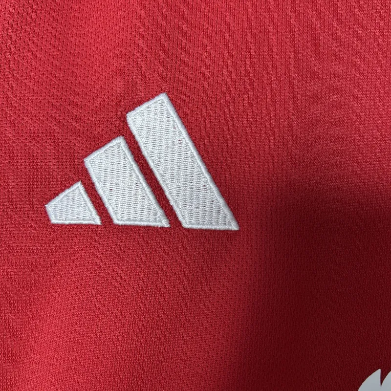 25/26 Manchester United home kids jersey