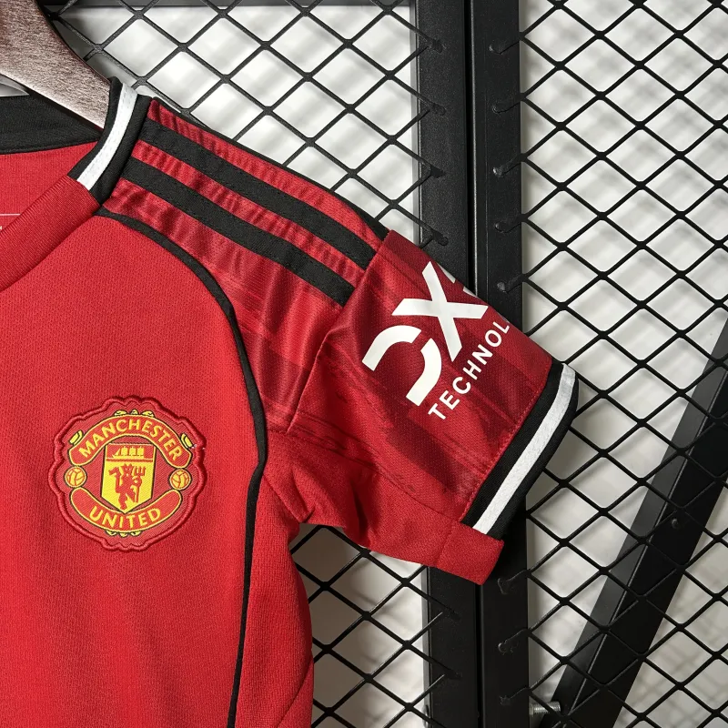25/26 Manchester United home kids jersey