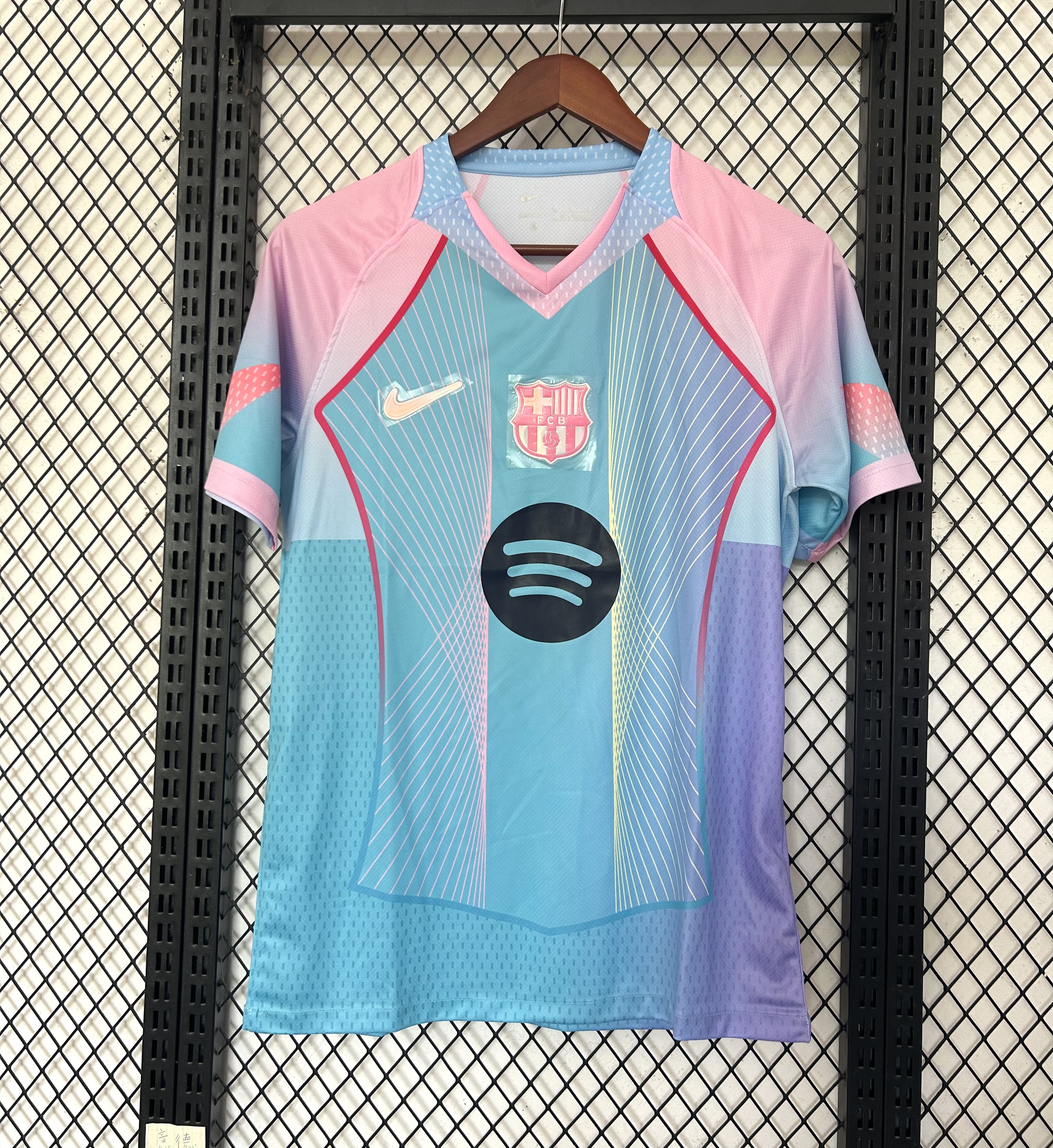 25-26 Barcelona Special Edition roze voetbalshirt 25-26 Barcelona Special Edition roze voetbalshirt