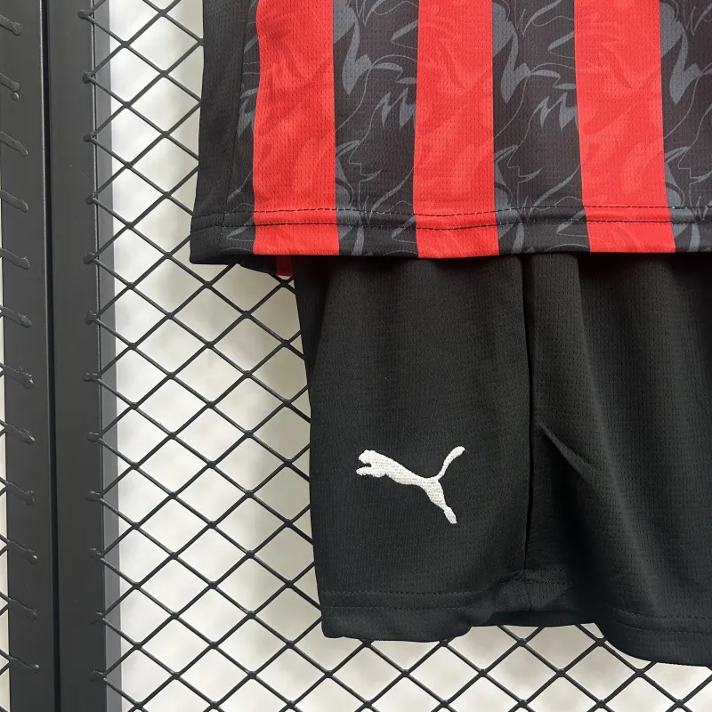 25/26 AC Milan home Kids kit