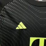 25/26 Bayern Munich Black Goalkeeper Kids Kit
