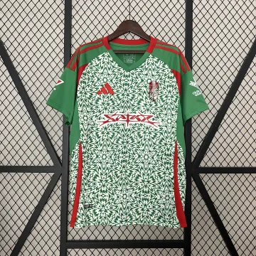 24/25 Granada Derde weg groen voetbalshirt