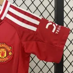 24/25 Manchester United home Kids kit
