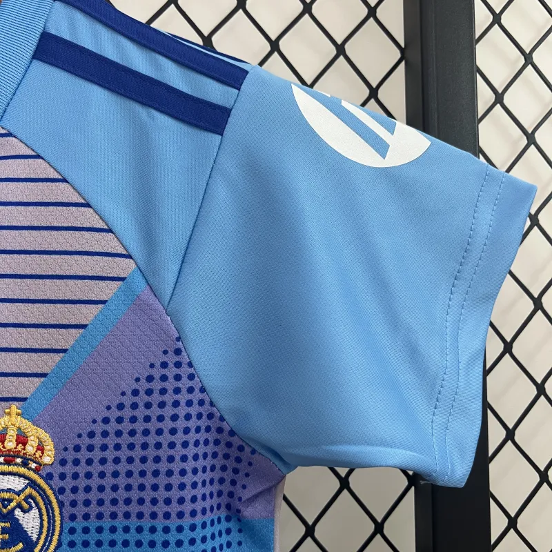24/25 Real Madrid Goalkeepe Blue Kids kit