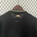 24/25 Valencia Special Edition – Schwarzes Fußballtrikot