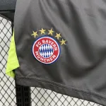25/26 Bayern Munich Black Goalkeeper Kids Kit