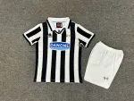94/95 Juventus Home Retro Kids kit 94/95 Juventus Home Retro Kids kit