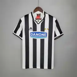 94/95 Juventus Home Retro Soccer Jersey - product photo US20.99 - 94/95 Juventus Home Retro Soccer Jersey