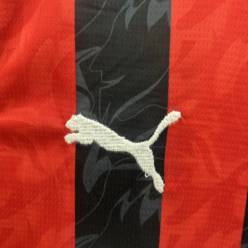 25/26 AC Milan home Kids kit