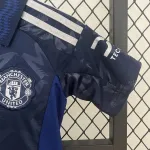 24/25 Manchester United away kids kit