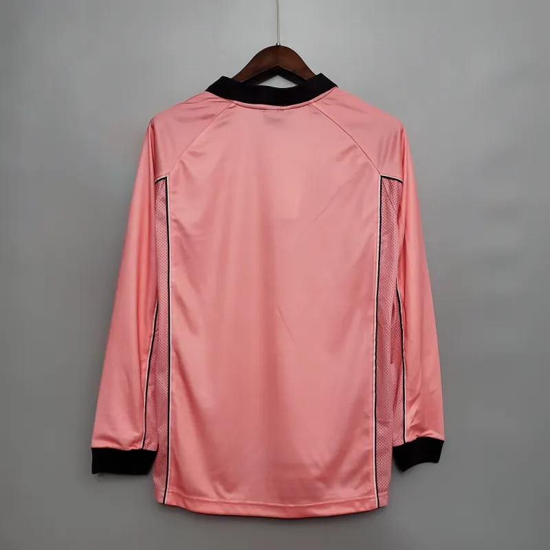 97/98 Juventus Away Retro Long Sleeve Jersey