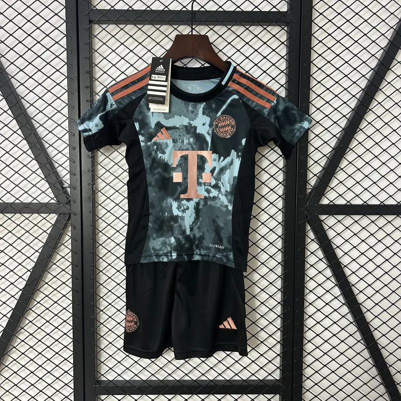 24/25 Bayern Munich Away Kids kit
