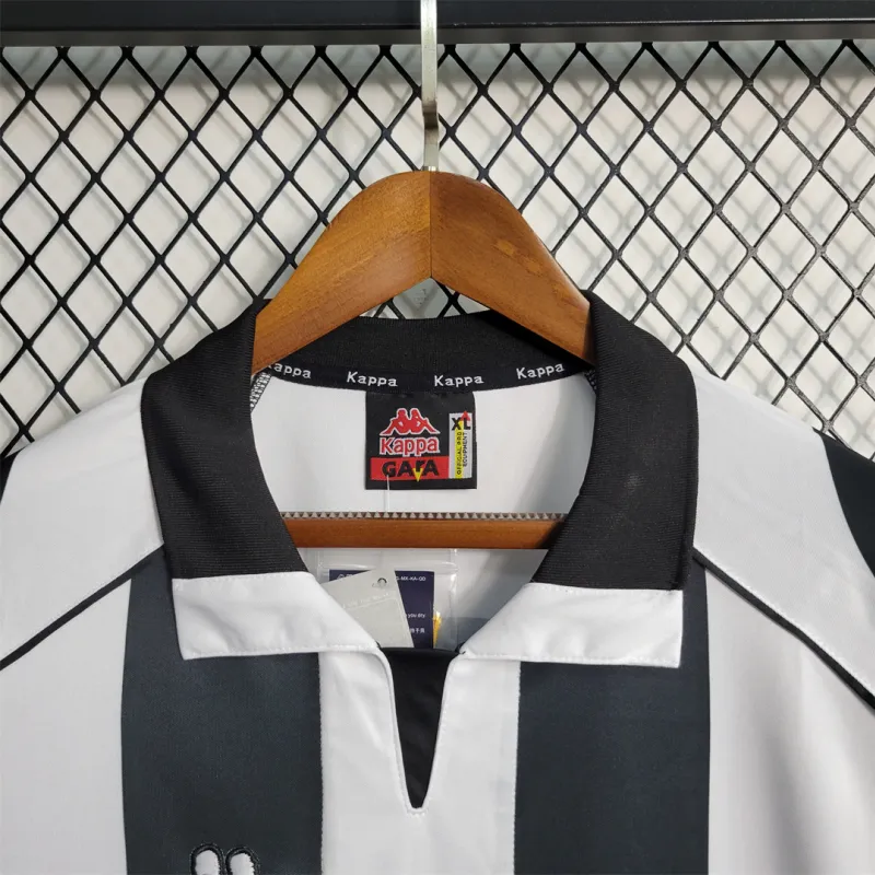 97/98 Juventus Home Retro Long Sleeve Soccer Jersey