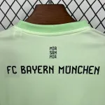 25/26 Bayern Munich Goalkeeper Kids kit