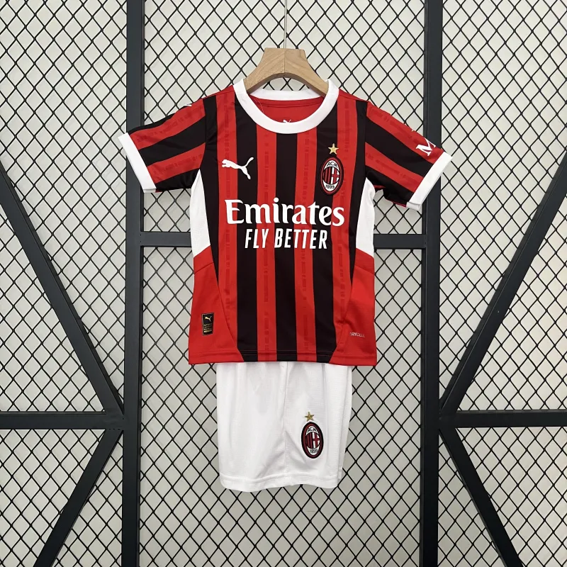 Equipamento infantil de casa do AC Milan 24/25