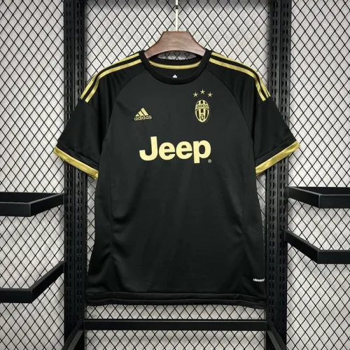Camisa retro da Juventus para jogos fora de casa da época 15/16