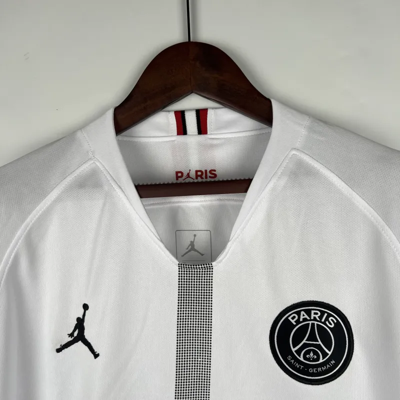 18/19 PSG Black Retro Long Sleeve Soccer Jersey