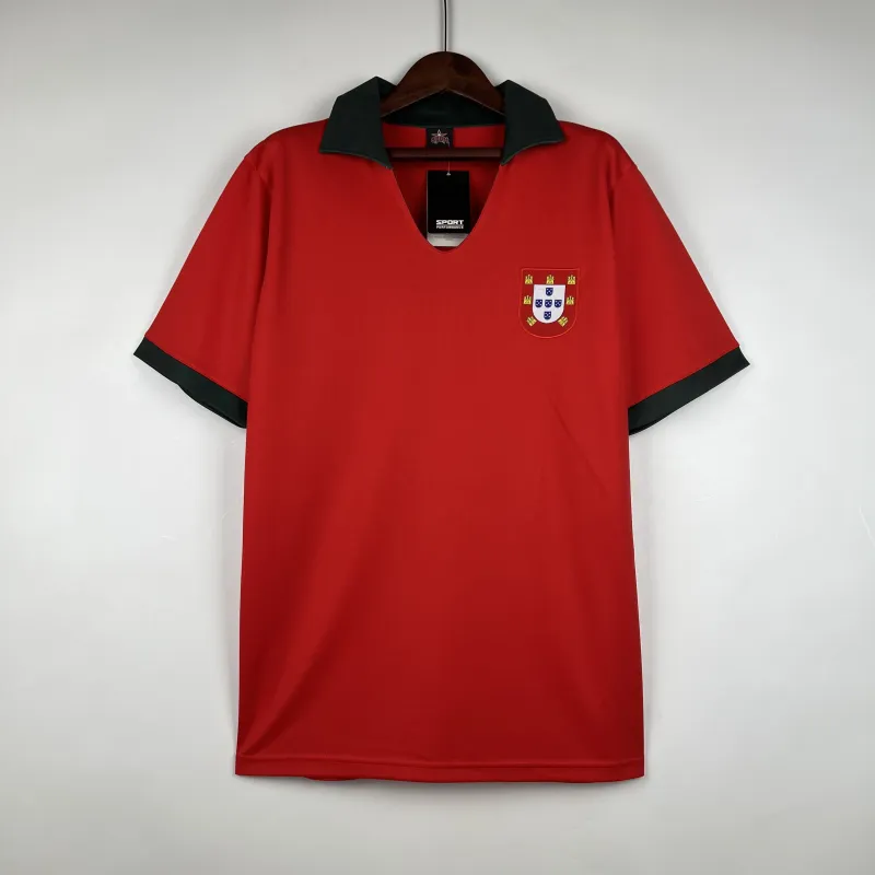 1972 Portugal Home Retro Soccer Jersey