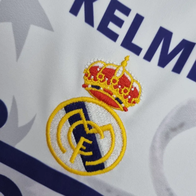 Camisola de futebol branca do Real Madrid Retro 7 Champions League Edição Comemorativa 97/98