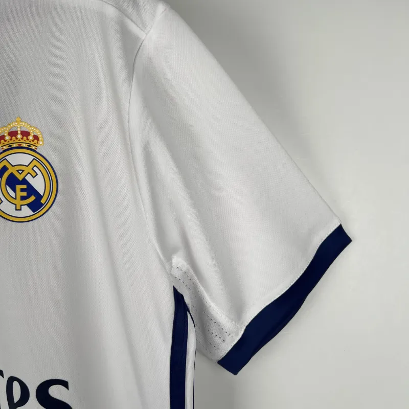 16/17 Real Madrid Retro home white soccer jersey