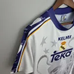 Camisola de futebol branca do Real Madrid Retro 7 Champions League Edição Comemorativa 97/98