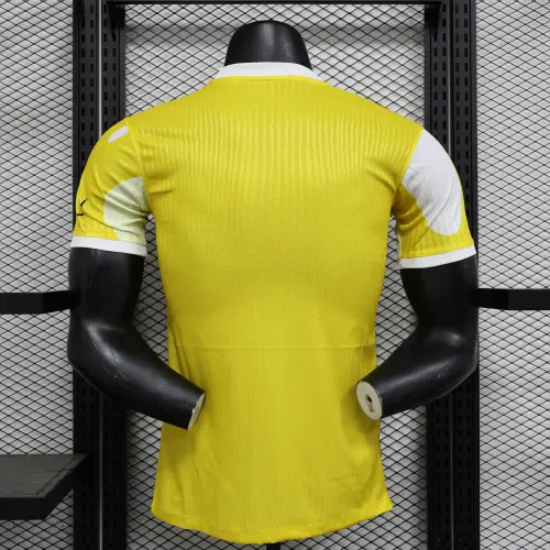 Camiseta amarilla de jugador edición especial de Brasil 2024