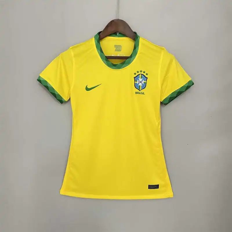 Maillot de football domicile rétro 2021 du Brésil pour femmes
