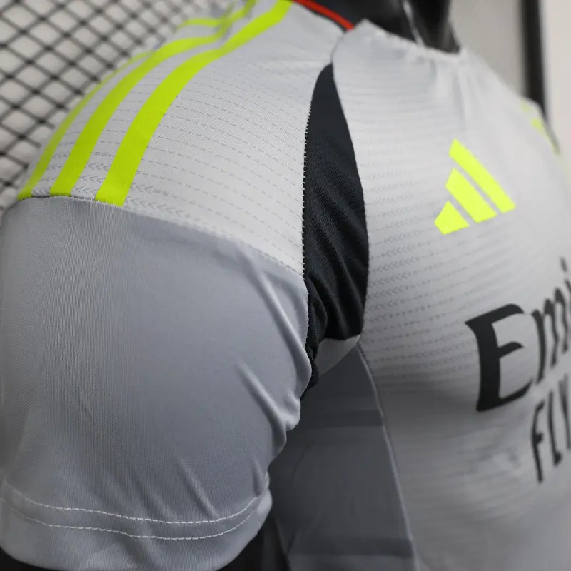 Camisola do Benfica versão jogador 24/25
