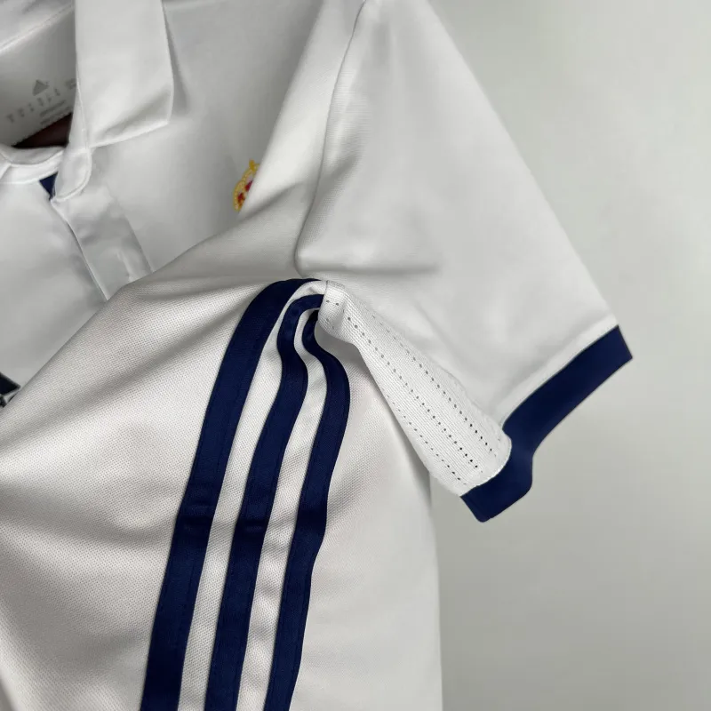16/17 Real Madrid Retro home white soccer jersey