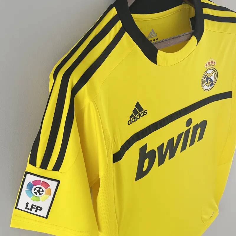 11/12 Real Madrid Retro Goalkeeper Yellow soccer jersey
